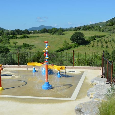 Domaine De Chadeyron Hotel Lagorce  Buitenkant foto