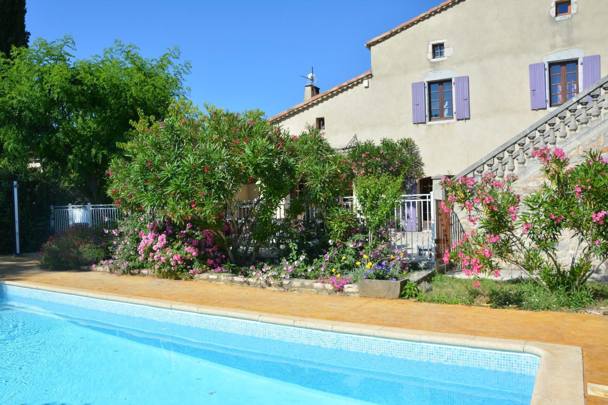 Domaine De Chadeyron Hotel Lagorce  Buitenkant foto